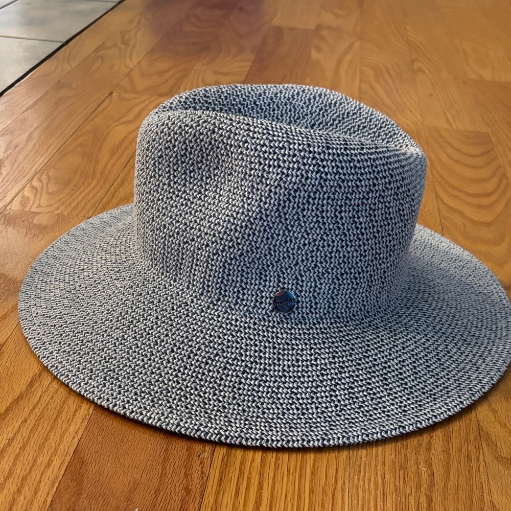 Seafolly Monochrome Knit Accessory,    Packable! navy/white size O/S (one size)